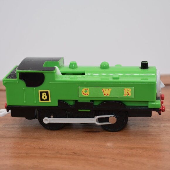 Duck Tomy 2006 - Thomas & Friends Trackmaster Motorized Railway Train Engine - Picture 4 of 7